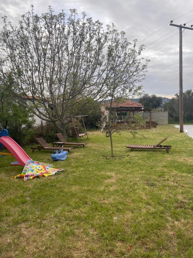 Ευχάριστο Εξοχικό Σπίτι Με Barbeque Apartment Skala Fourkas Ngoại thất bức ảnh